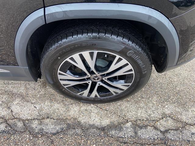 used 2025 Mercedes-Benz GLA 250 car, priced at $41,643