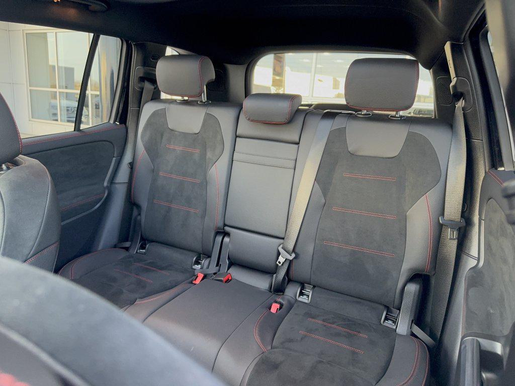 used 2025 Mercedes-Benz GLB 250 car, priced at $47,155
