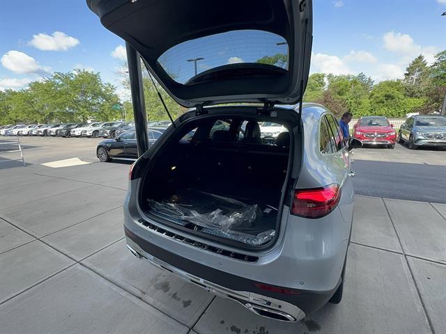 new 2026 Mercedes-Benz GLC 300 car, priced at $59,174