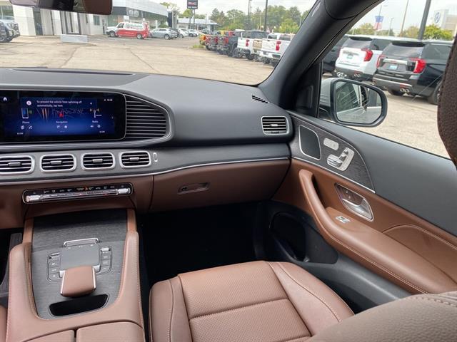 used 2024 Mercedes-Benz GLE 350 car, priced at $54,489