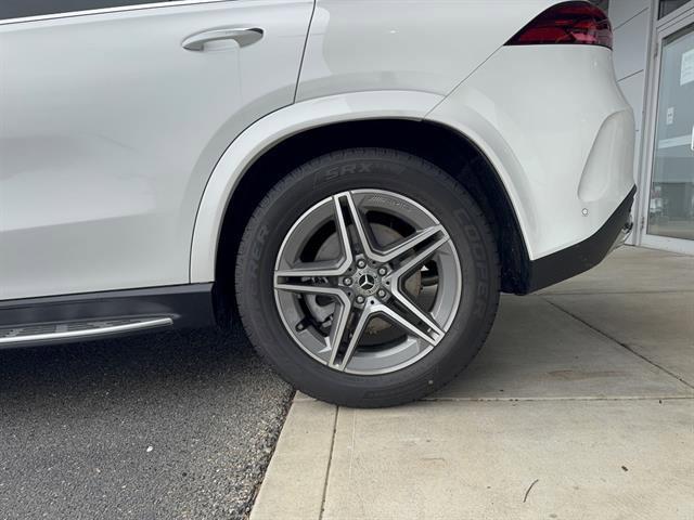 new 2026 Mercedes-Benz GLE 450 car, priced at $87,190