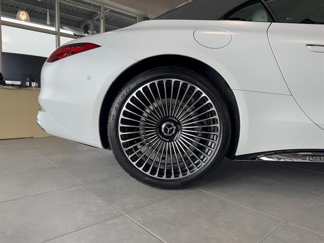 new 2026 Mercedes-Benz Maybach SL 680 Monogram Series car, priced at $239,250