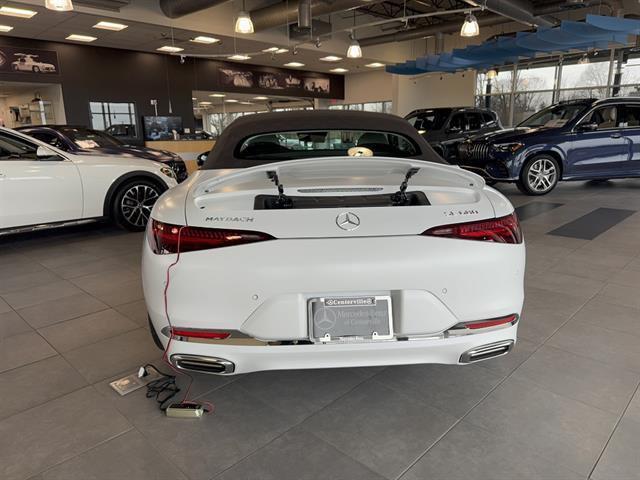 new 2026 Mercedes-Benz Maybach SL 680 Monogram Series car, priced at $239,250