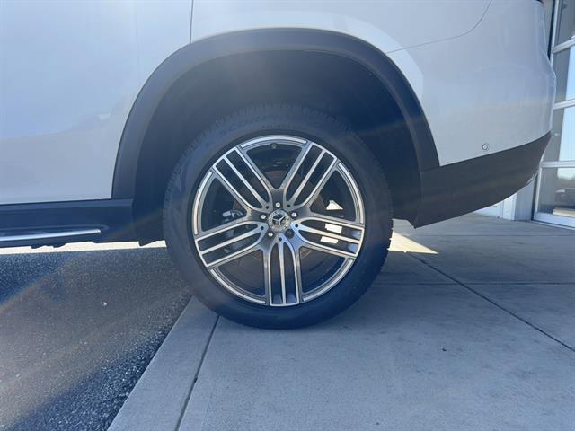 new 2026 Mercedes-Benz GLS 450 car, priced at $99,955