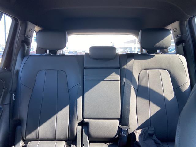 used 2021 Mercedes-Benz GLB 250 car, priced at $27,595