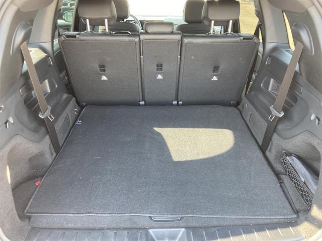 used 2021 Mercedes-Benz GLB 250 car, priced at $27,595