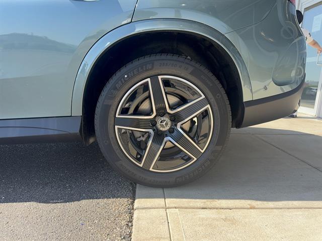 new 2026 Mercedes-Benz GLC 300 car, priced at $62,319
