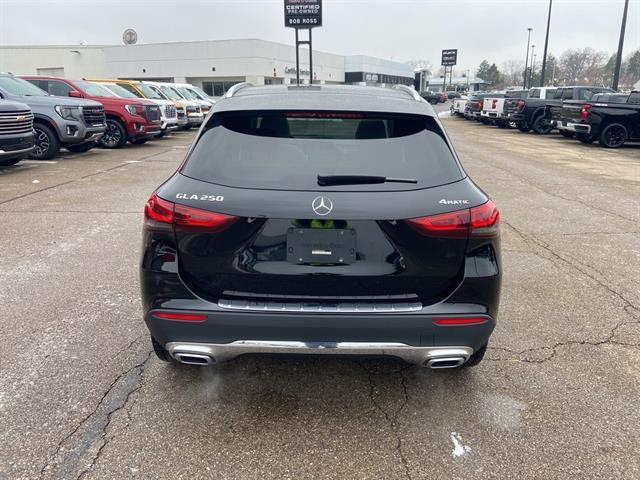 used 2023 Mercedes-Benz GLA 250 car, priced at $34,884