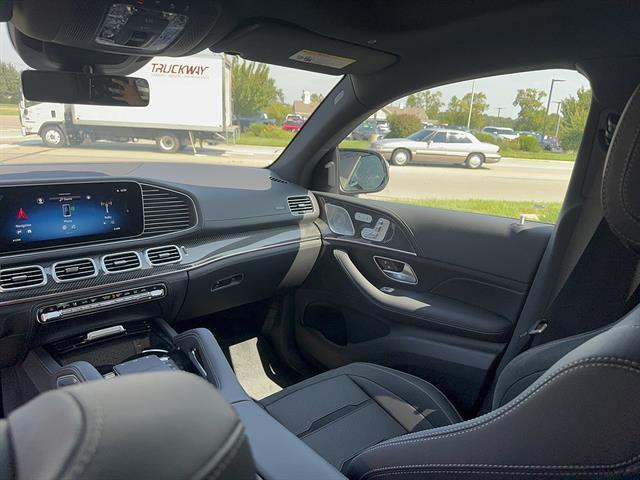Mercedes-Benz GLE view 12