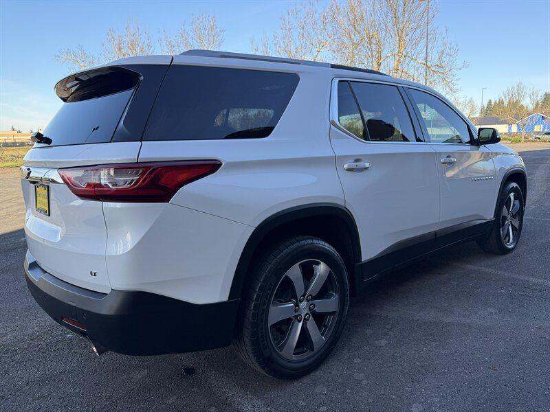 used 2018 Chevrolet Traverse car, priced at $15,995