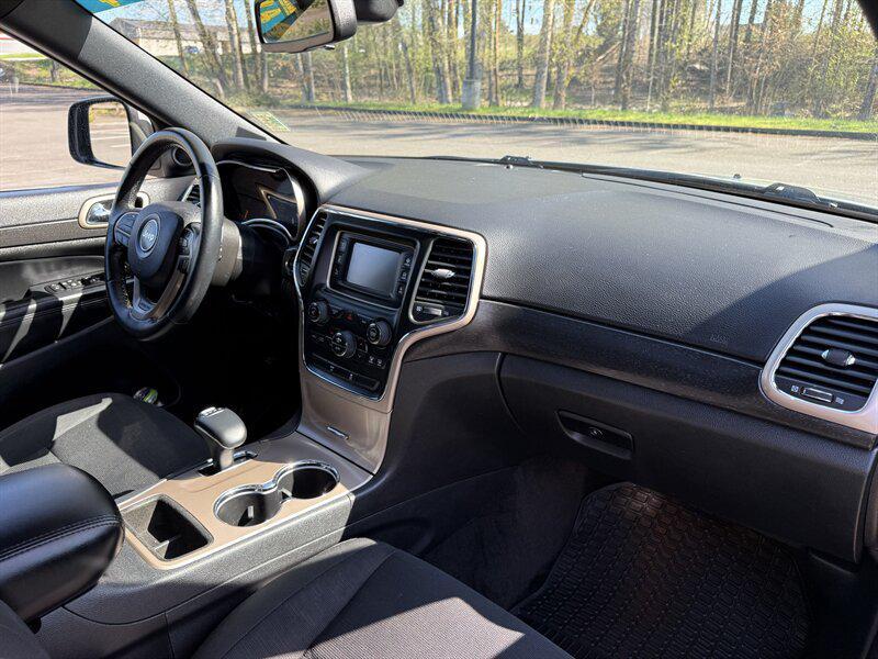 used 2015 Jeep Grand Cherokee car, priced at $13,995