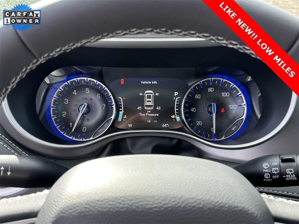 used 2025 Chrysler Pacifica car, priced at $36,995