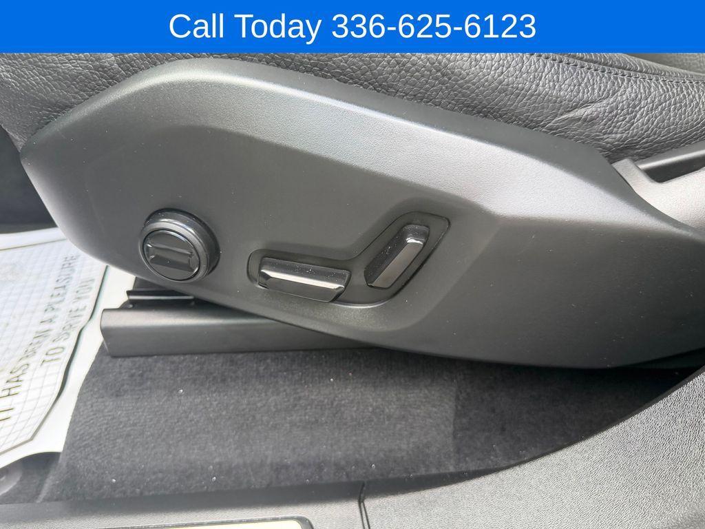 used 2023 Volvo XC90 Recharge Plug-In Hybrid car, priced at $30,784