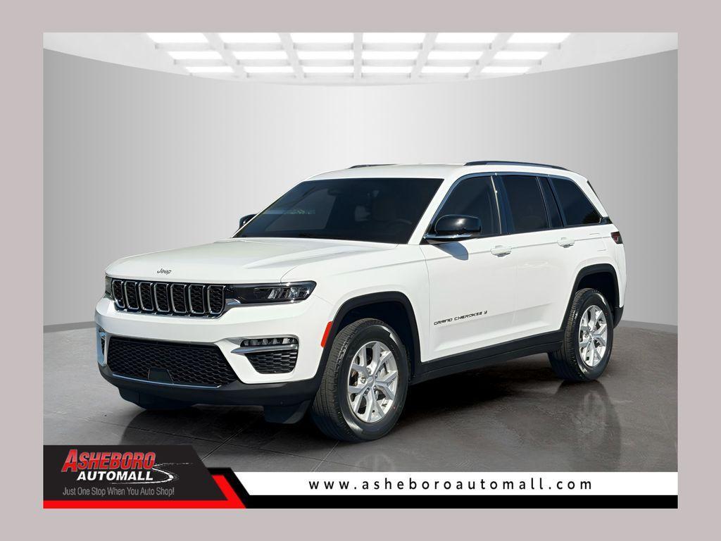 used 2023 Jeep Grand Cherokee car, priced at $29,484
