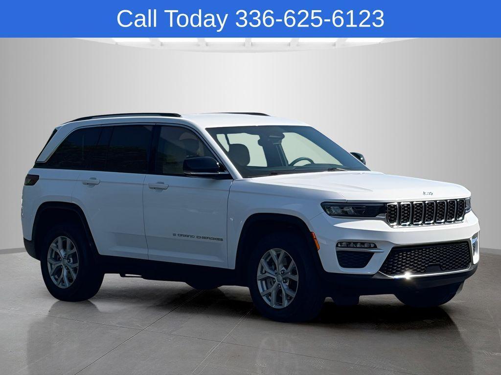 used 2023 Jeep Grand Cherokee car, priced at $27,784