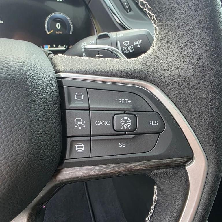 new 2026 Jeep Grand Cherokee car, priced at $45,495