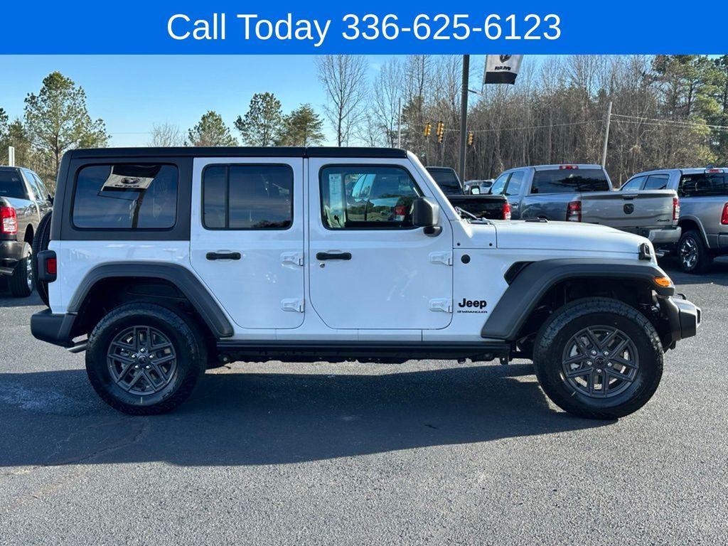 new 2025 Jeep Wrangler car, priced at $39,495