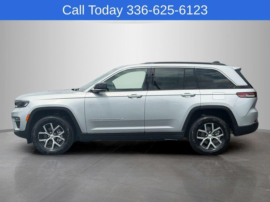 used 2024 Jeep Grand Cherokee car, priced at $38,184