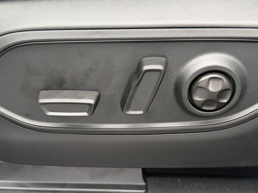 new 2026 Jeep Grand Cherokee L car, priced at $36,995