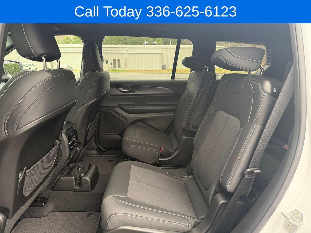 new 2026 Jeep Grand Cherokee L car, priced at $36,995
