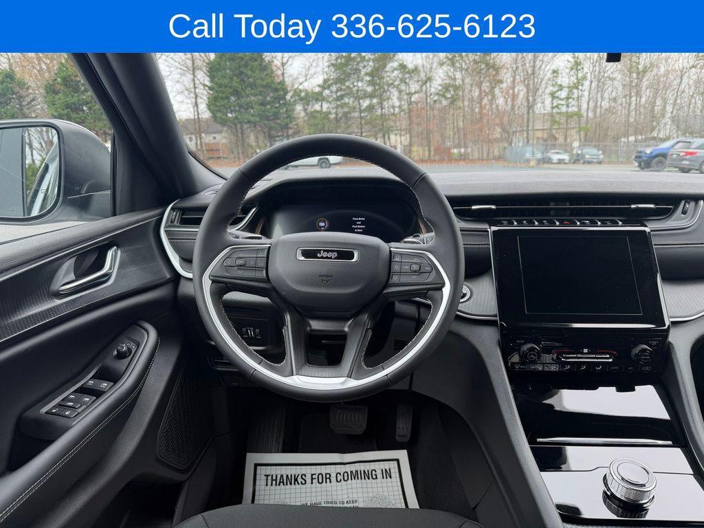 new 2026 Jeep Grand Cherokee L car, priced at $36,995