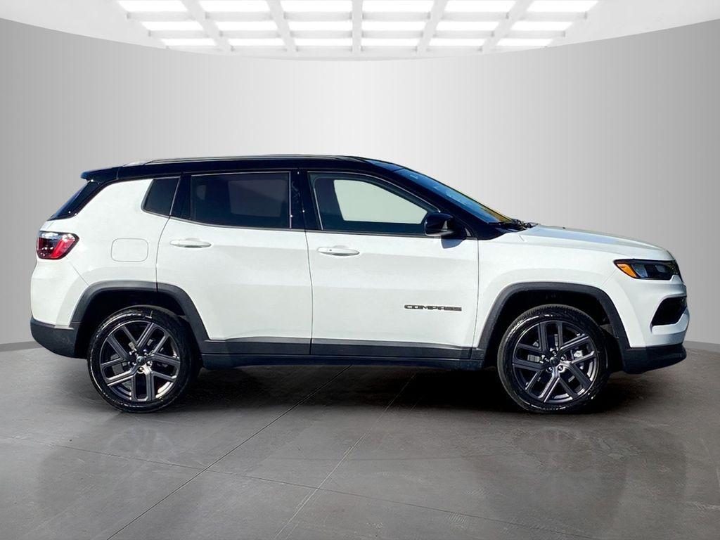 new 2026 Jeep Compass car, priced at $31,495