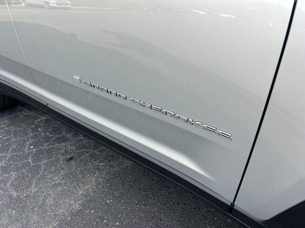 new 2026 Jeep Grand Cherokee L car