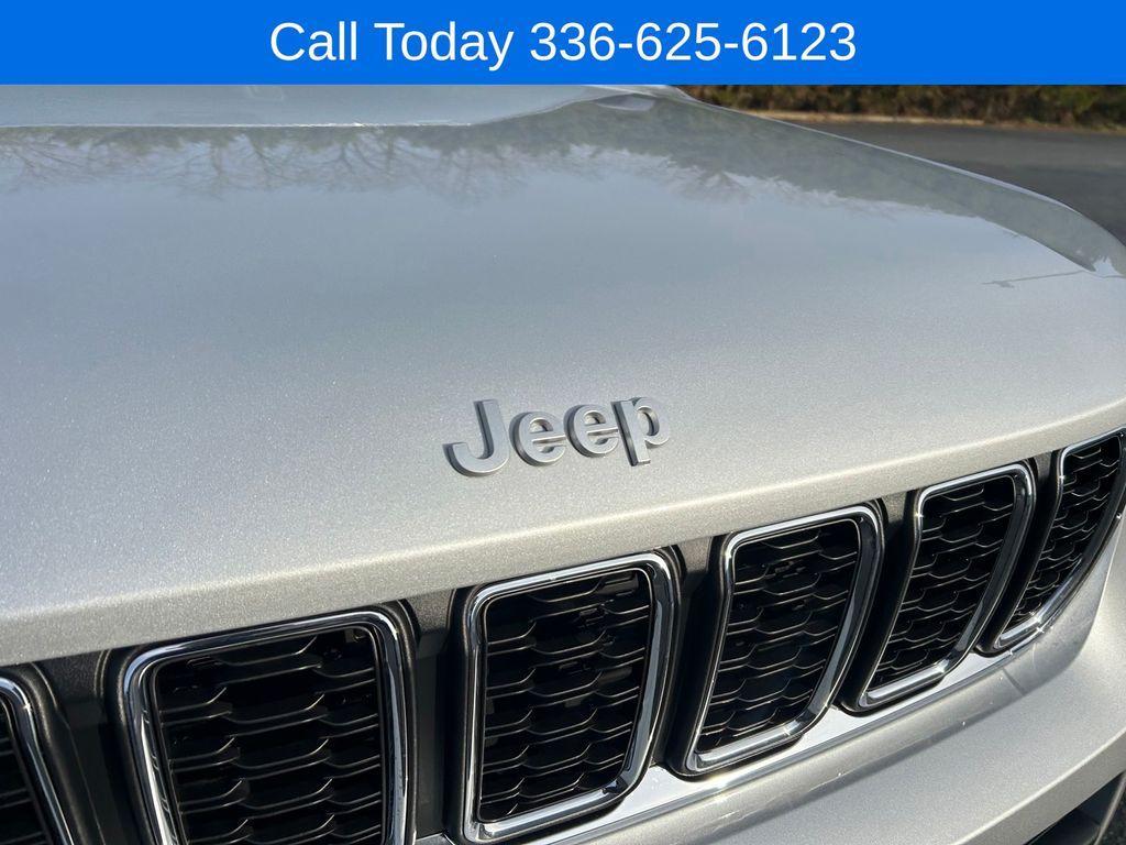 new 2026 Jeep Grand Cherokee L car, priced at $36,995