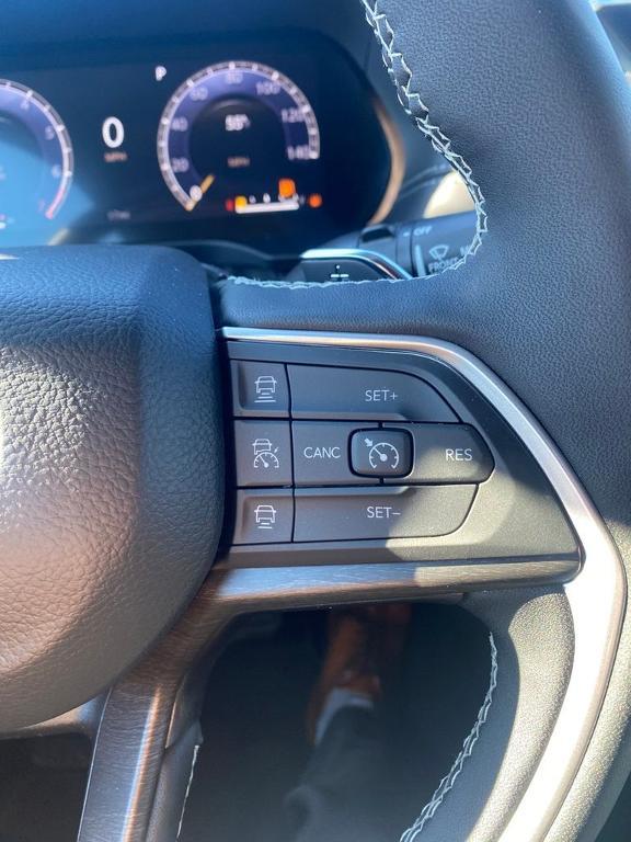 new 2025 Jeep Grand Cherokee L car, priced at $47,215