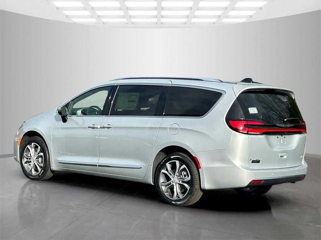 new 2026 Chrysler Pacifica car, priced at $54,895