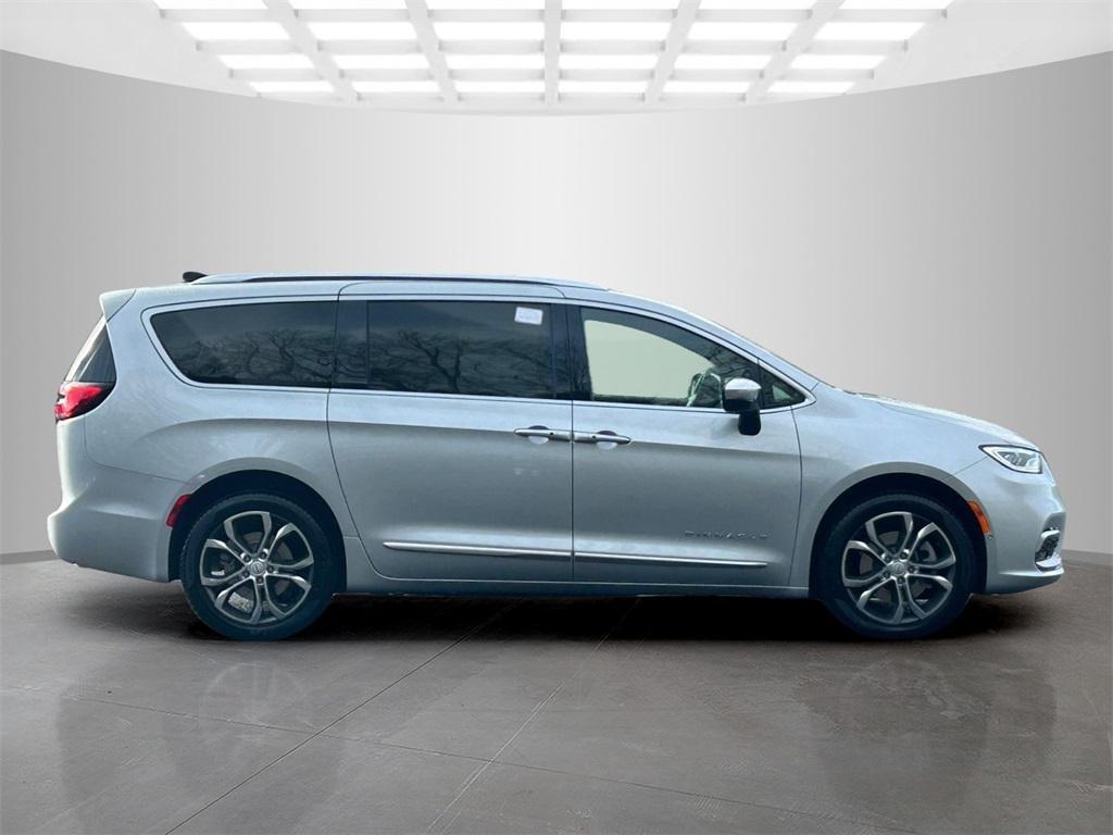 new 2026 Chrysler Pacifica car, priced at $54,895