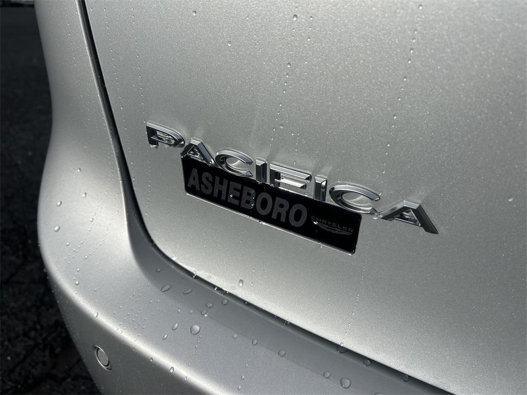 new 2026 Chrysler Pacifica car, priced at $54,895