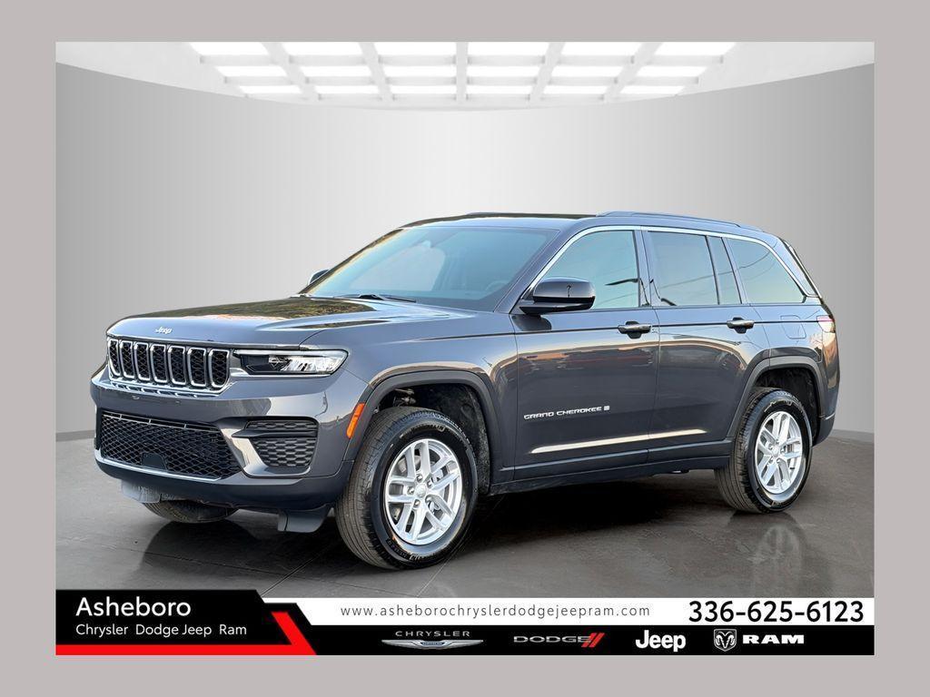 new 2026 Jeep Grand Cherokee car, priced at $40,025