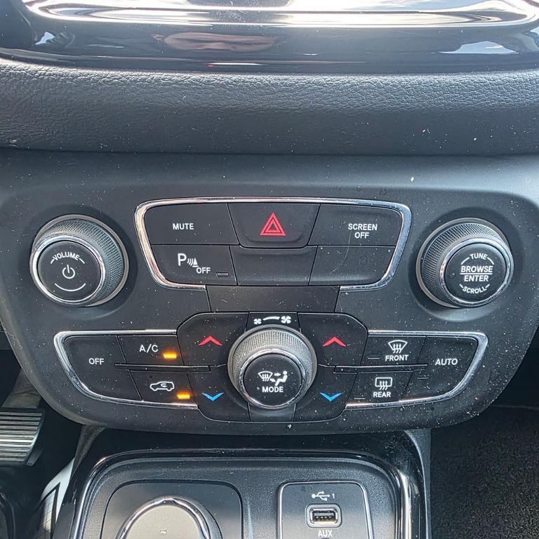 used 2019 Jeep Compass car, priced at $11,395