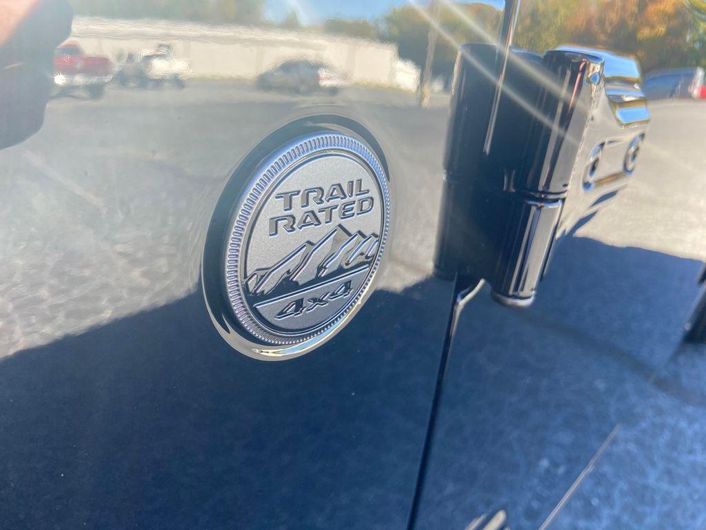 new 2025 Jeep Gladiator car, priced at $33,245