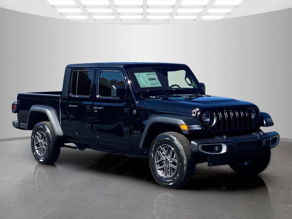 new 2025 Jeep Gladiator car, priced at $33,245