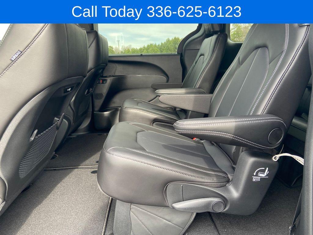 new 2026 Chrysler Pacifica car, priced at $41,495