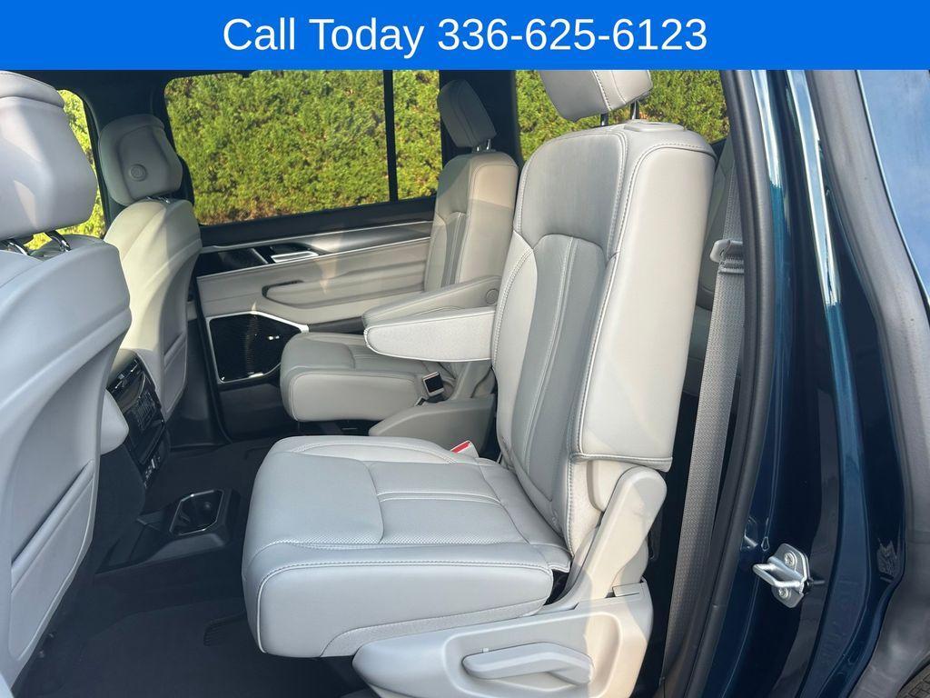 new 2026 Jeep Grand Wagoneer car, priced at $78,945