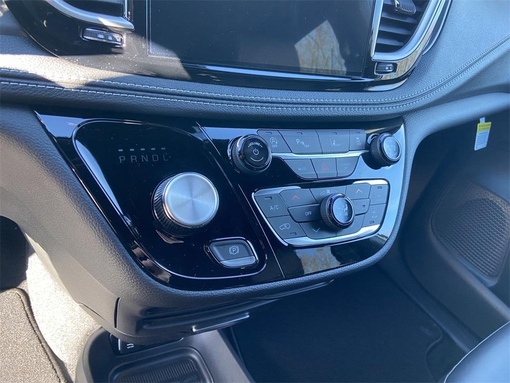 new 2026 Chrysler Pacifica car, priced at $40,995