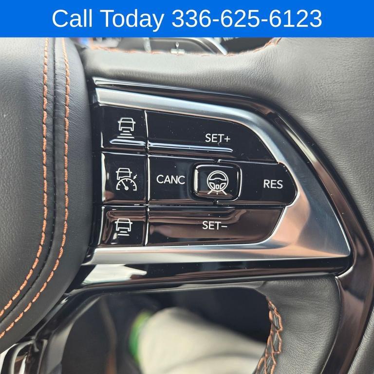 new 2026 Jeep Grand Cherokee car, priced at $59,165