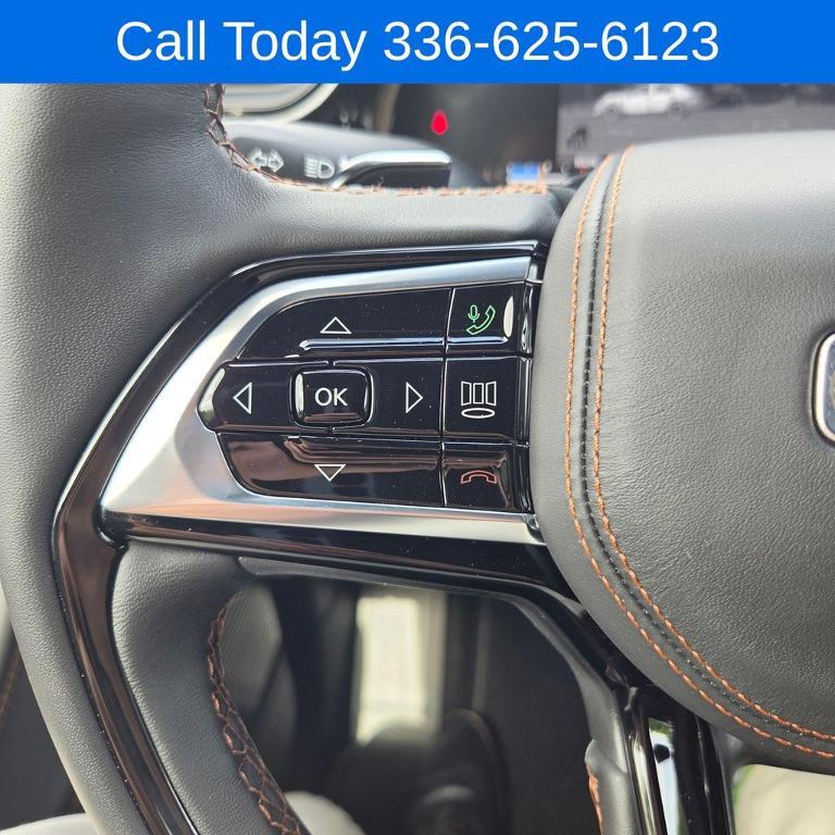 new 2026 Jeep Grand Cherokee car, priced at $59,165