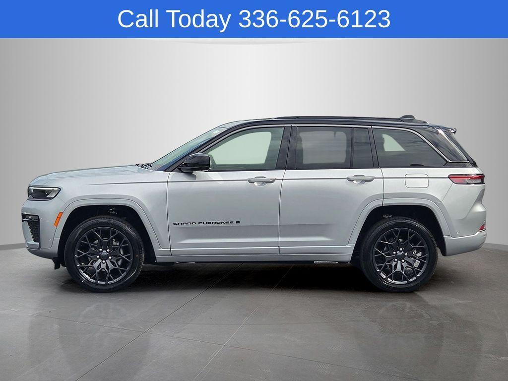 new 2026 Jeep Grand Cherokee car, priced at $59,165