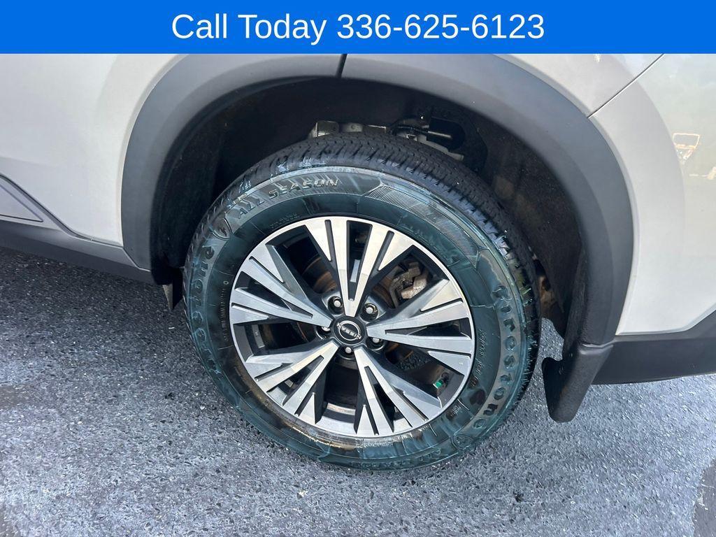 used 2022 Nissan Rogue car, priced at $21,384