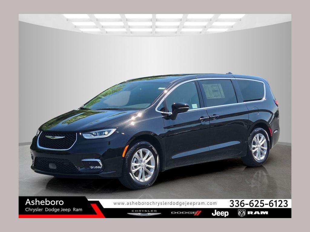 new 2026 Chrysler Pacifica car, priced at $39,495