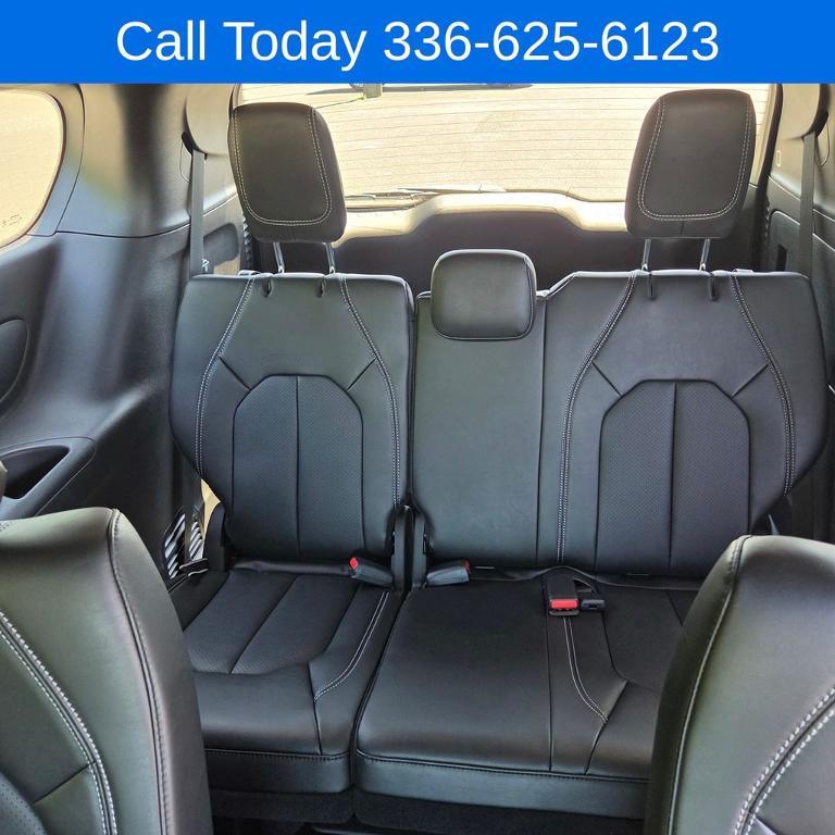 new 2026 Chrysler Pacifica car, priced at $40,895