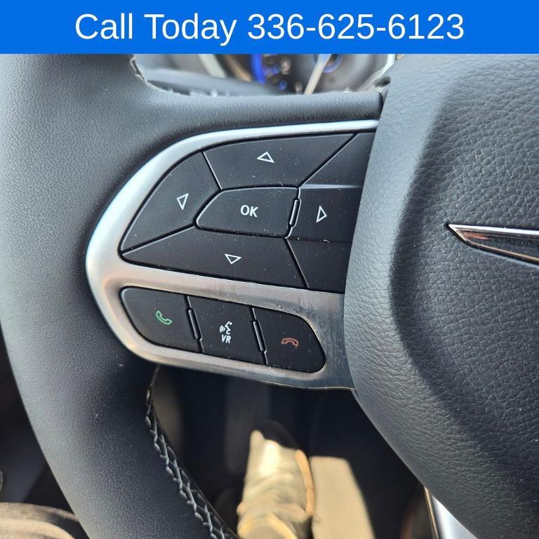 new 2026 Chrysler Pacifica car, priced at $40,895