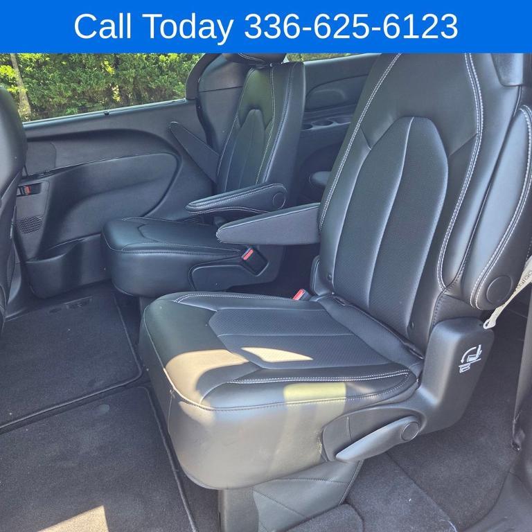 new 2026 Chrysler Pacifica car, priced at $40,895