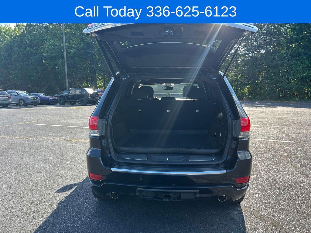 used 2020 Jeep Grand Cherokee car, priced at $22,284