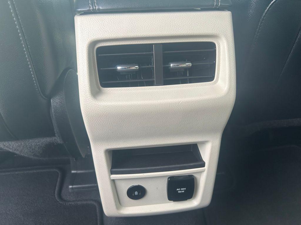 used 2023 Ford Edge car, priced at $22,995