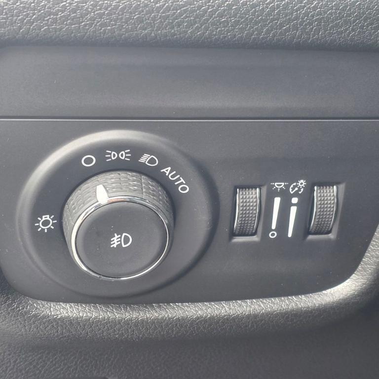 new 2026 Jeep Grand Cherokee L car